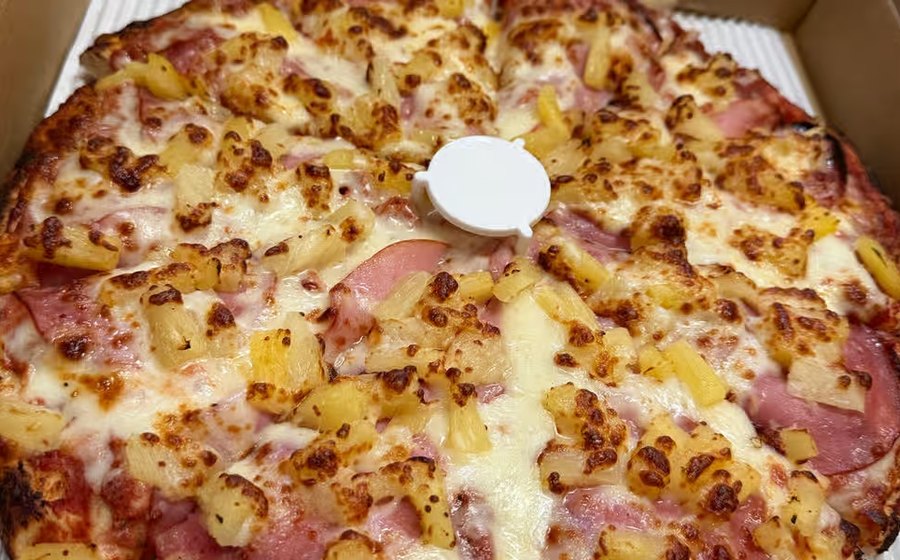 Hawaiian pizza at Spice Pizza